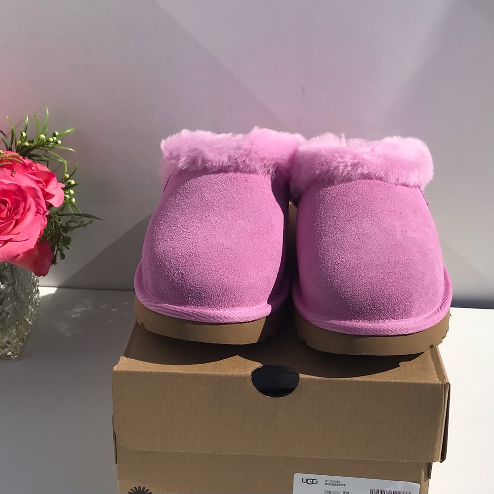 UGG Cluggette Slippers - Picture 5 of 10